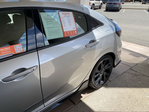 Used 2019 Honda Civic Sport image 59