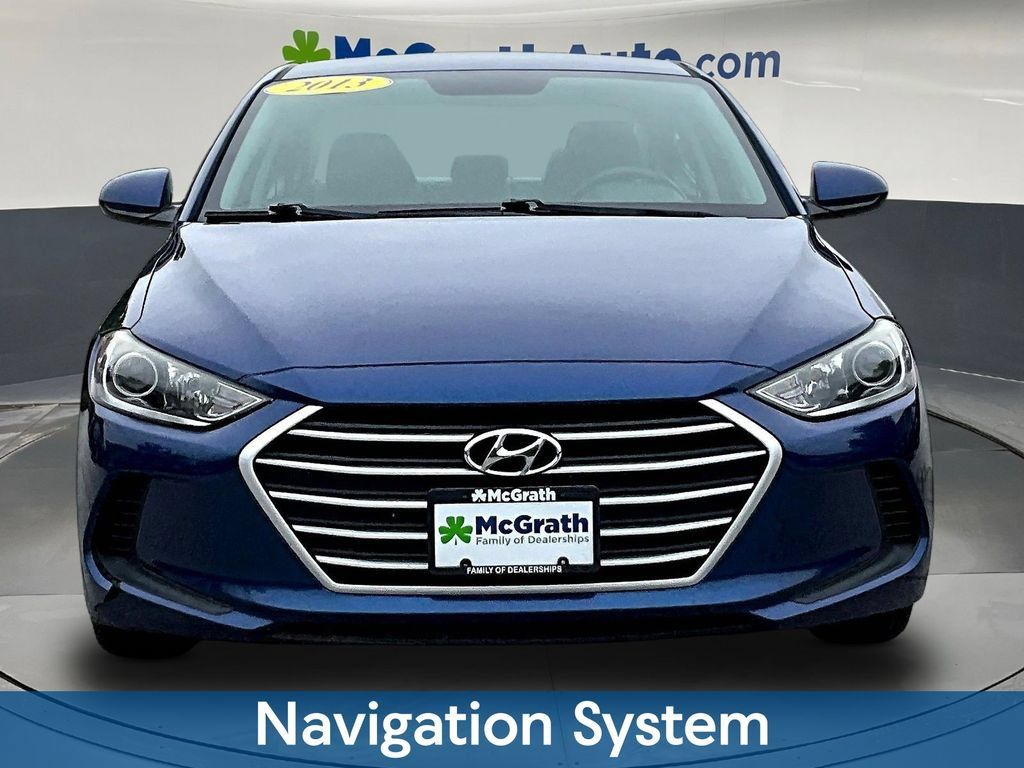 Used 2013 Hyundai Elantra Limited w/ Technology Pkg FWD image 2