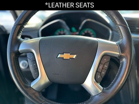 Used 2015 Chevrolet Traverse LT image 5