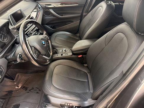 Used 2017 BMW X1 xDrive28i AWD/4WD image 5