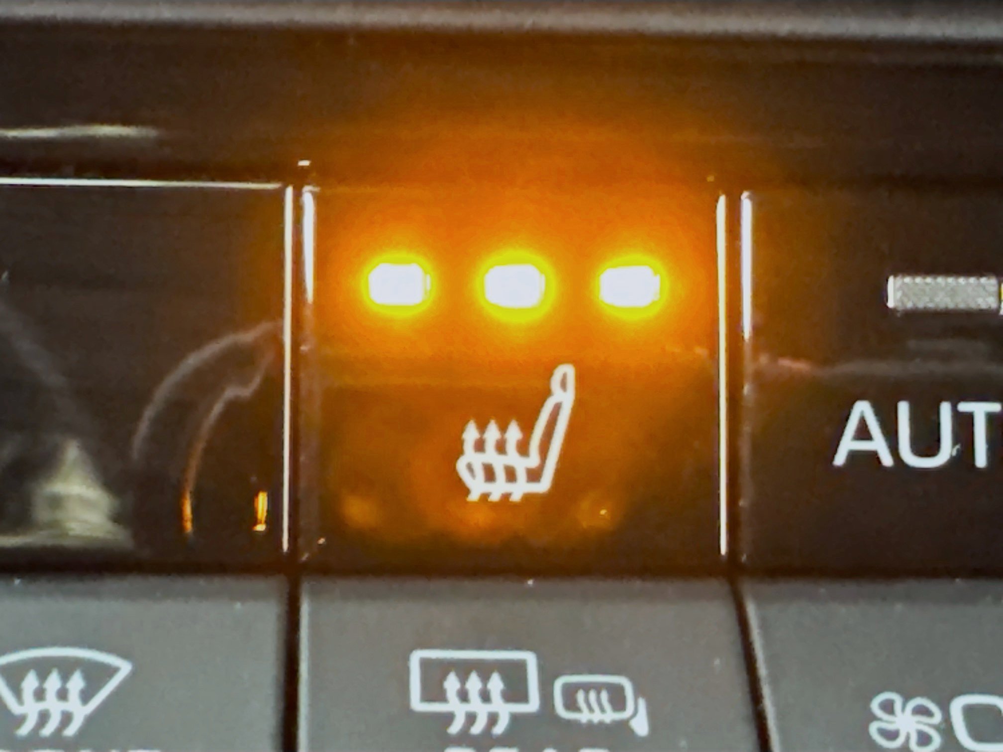 Used 2024 Toyota Crown AWD/4WD image 19