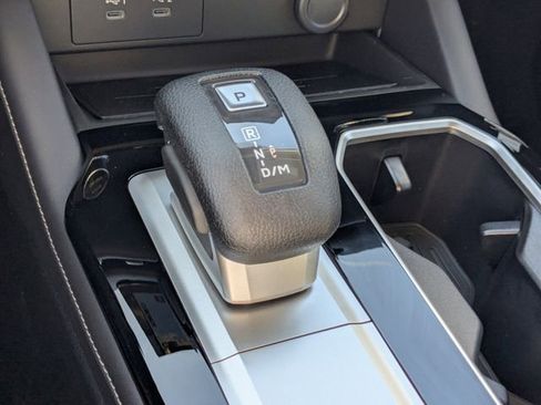 New 2025 Mitsubishi Outlander ES FWD image 27