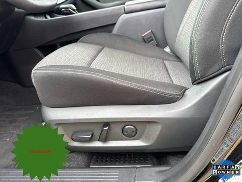 Used 2023 Nissan Rogue SV image 11