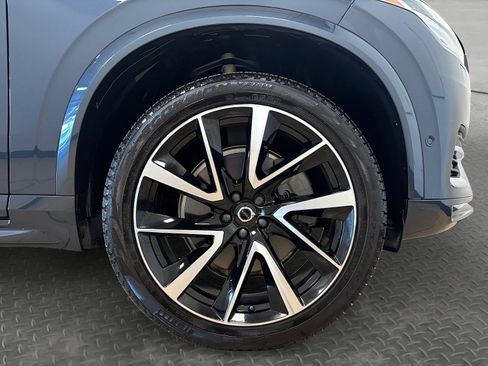 Used 2025 Volvo XC90 B6 Plus w/ Protection Package Premier AWD/4WD image 43