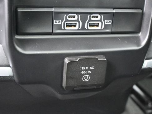 Used 2022 RAM 1500 Big Horn AWD/4WD image 20