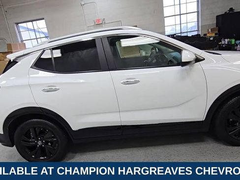 Certified 2024 Buick Encore GX Sport Touring FWD image 11