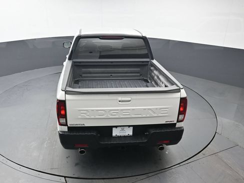 Used 2025 Honda Ridgeline Sport image 38