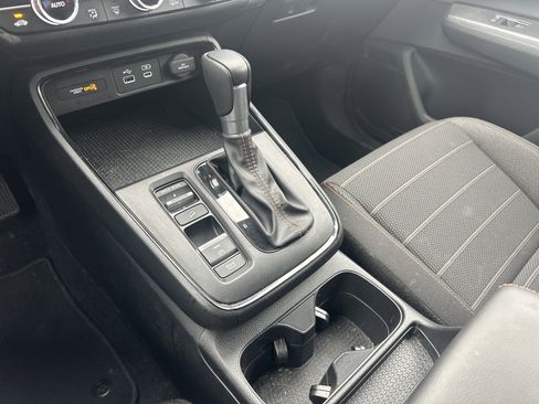 Certified 2025 Honda CR-V Sport image 31