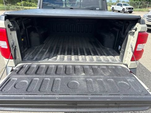 Used 2024 Ford Maverick Lariat w/ FX4 Off-Road Package AWD/4WD image 8