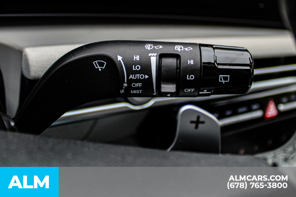 Used 2025 Hyundai Tucson Limited AWD/4WD image 29