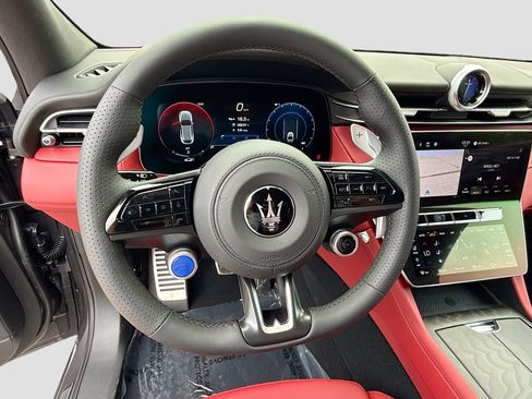 New 2026 Maserati Grecale Modena AWD/4WD image 40