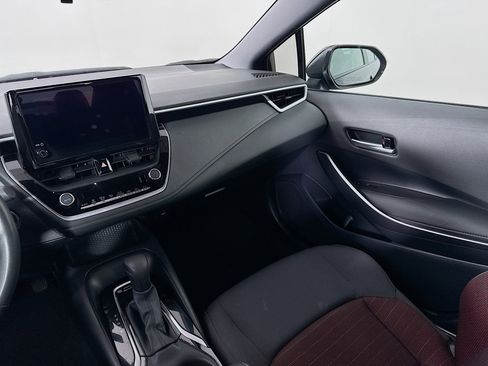 Certified 2024 Toyota Corolla SE FWD image 21