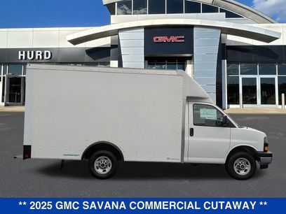 New 2025 GMC Savana 3500 w/ Power Convenience Package