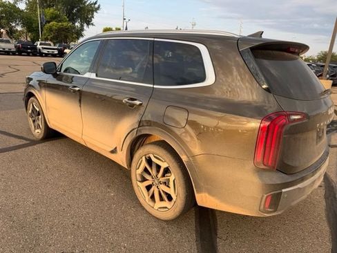 Used 2025 Kia Telluride S AWD/4WD image 8