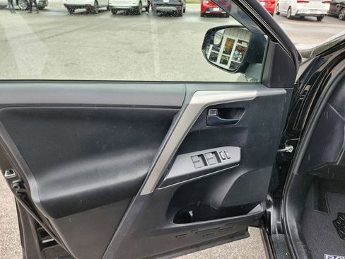 Used 2018 Toyota RAV4 LE w/ All Weather Liner Package image 12