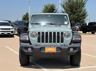Used 2024 Jeep Wrangler Unlimited Sport AWD/4WD video 2