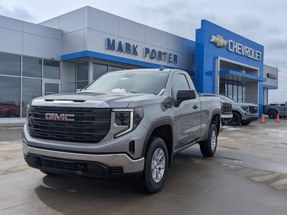 New 2026 GMC Sierra 1500 Pro w/ Pro Value Package