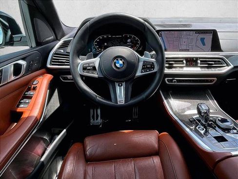 Used 2021 BMW X5 M50i AWD/4WD image 7