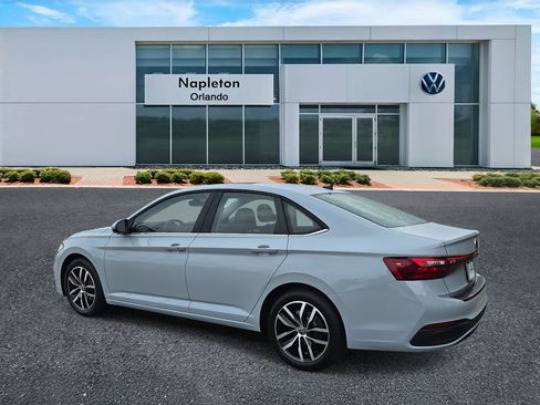 New 2026 Volkswagen Jetta SE image 9