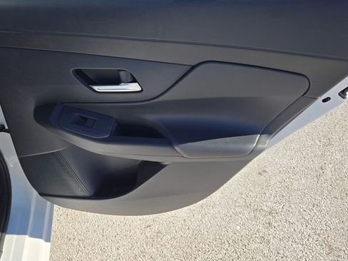 New 2026 Nissan Sentra SV w/ SV Convenience Package FWD image 9