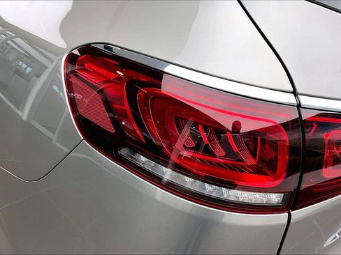 Used 2023 Mercedes-Benz GLS 450 4MATIC image 28