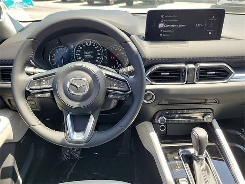 New 2025 MAZDA CX-5 AWD 2.5 S w/ Premium Plus Pkg image 5