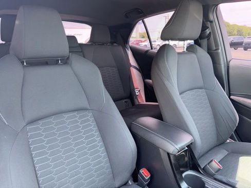 Used 2019 Toyota Corolla SE FWD image 23