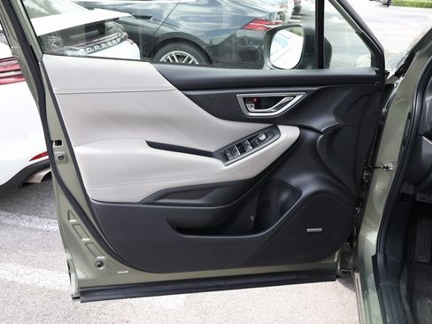 Used 2021 Subaru Forester Limited w/ Popular Package #3 image 11