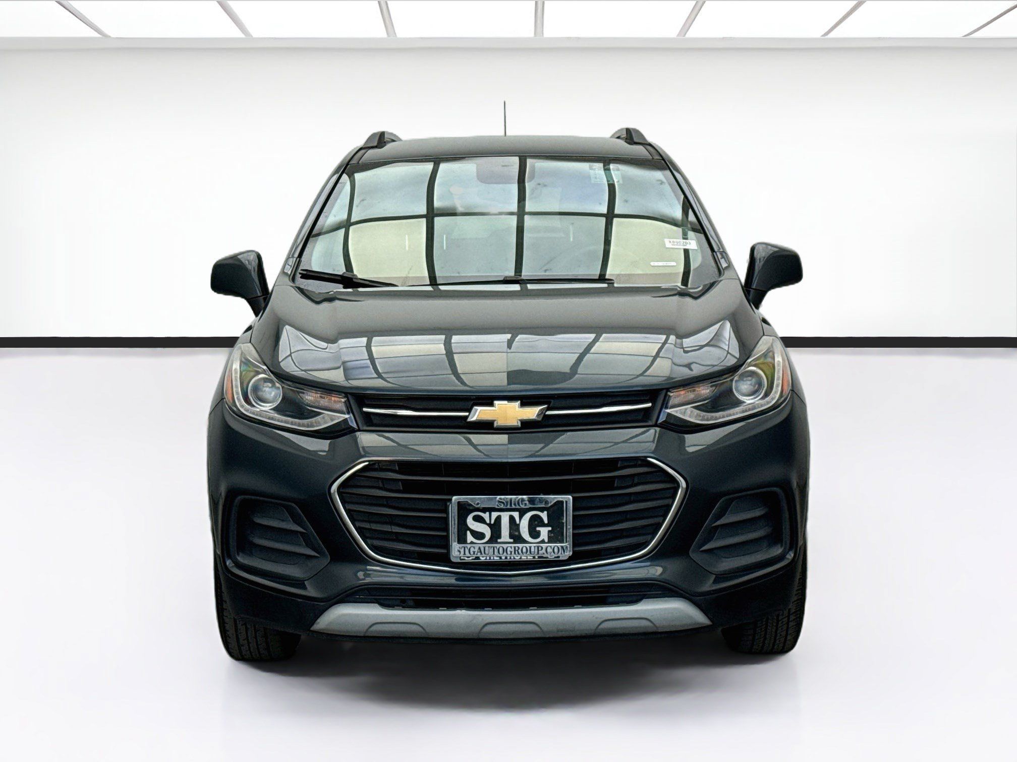 Used 2021 Chevrolet Trax LT AWD/4WD image 2