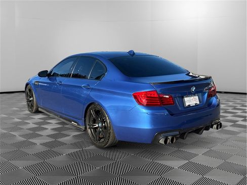 Used 2016 BMW M5 image 3