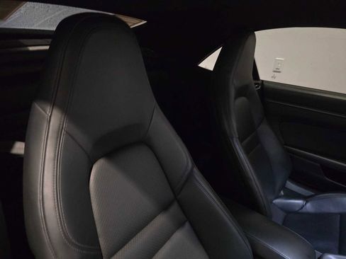 Used 2020 Porsche 911 Carrera image 16
