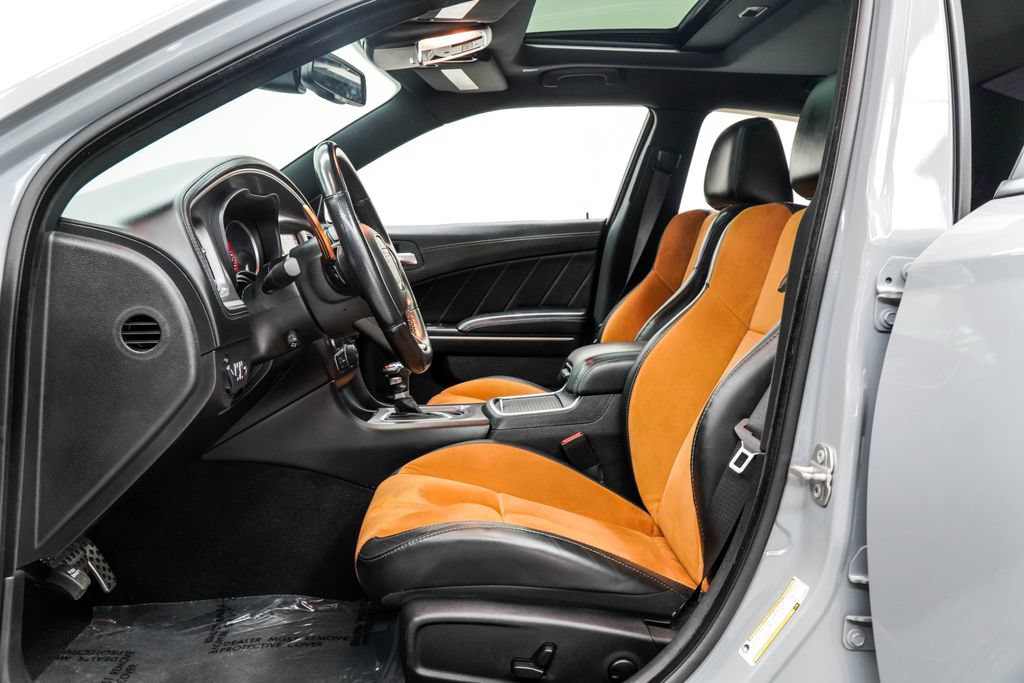 Used 2022 Dodge Charger Scat Pack RWD image 17