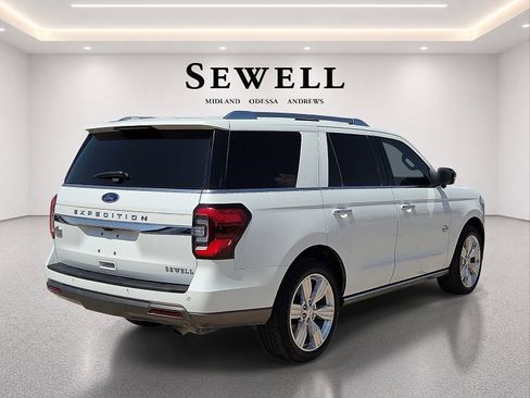 Used 2023 Ford Expedition King Ranch AWD/4WD image 4
