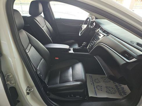 Used 2018 Cadillac XTS Luxury image 10