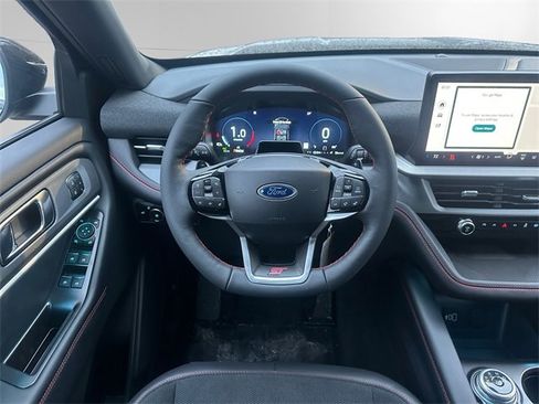 New 2026 Ford Explorer ST image 12
