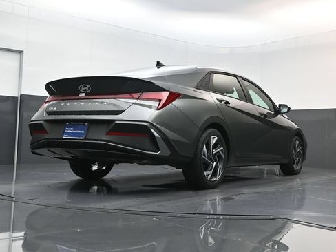 Certified 2025 Hyundai Elantra Sport w/ Cargo Package FWD image 24