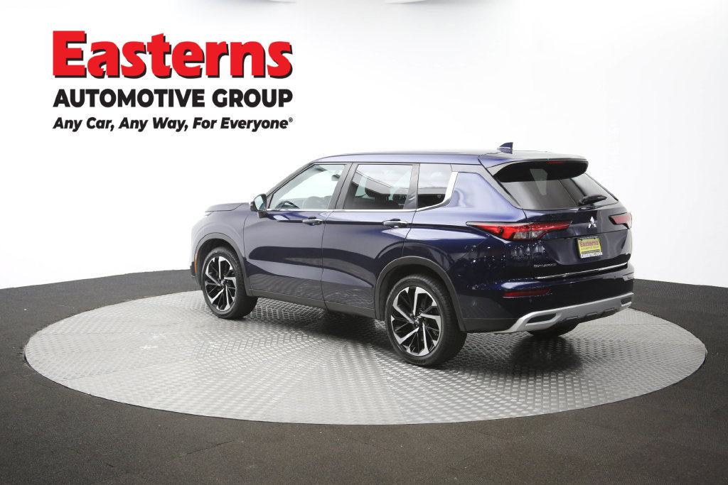 Used 2023 Mitsubishi Outlander SE AWD/4WD image 65