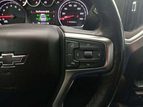 Used 2021 Chevrolet Silverado 1500 LT Trail Boss w/ Bed Protection Package AWD/4WD image 25