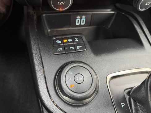 Used 2020 Ford Ranger Lariat w/ Equipment Group 501A Mid image 23