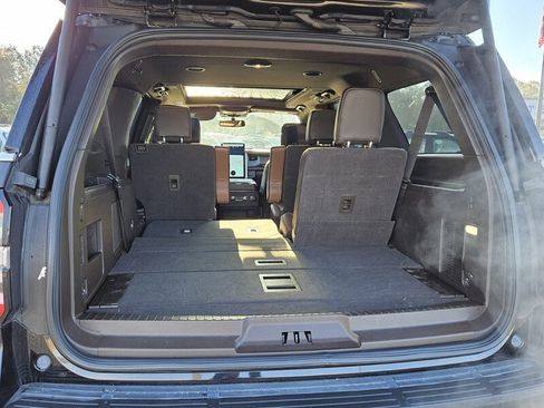 Used 2022 Ford Expedition Max King Ranch image 11
