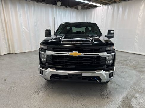 Certified 2025 Chevrolet Silverado 2500 LT w/ Convenience Package image 8