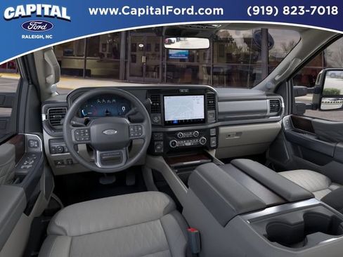 New 2026 Ford F250 Platinum w/ Platinum Plus Package AWD/4WD image 9
