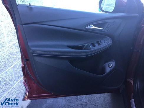 Used 2022 Buick Encore GX Select image 27