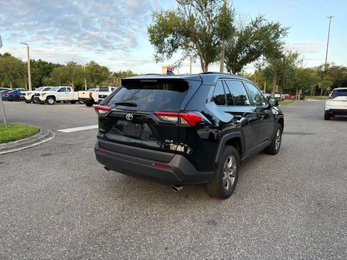 Used 2024 Toyota RAV4 XLE FWD image 5