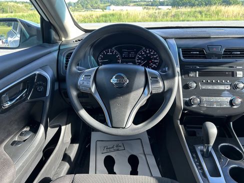 Used 2014 Nissan Altima 3.5 SL w/ Technology Package FWD image 18