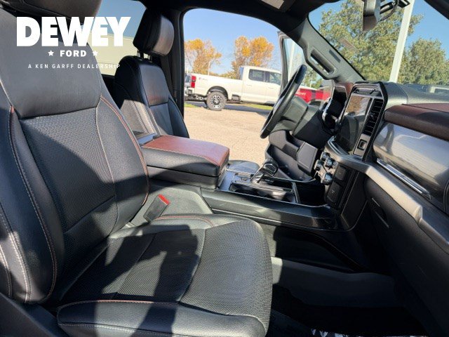 Used 2022 Ford F150 Lariat w/ Equipment Group 502A High AWD/4WD image 39