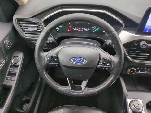 Used 2020 Ford Escape SEL image 21