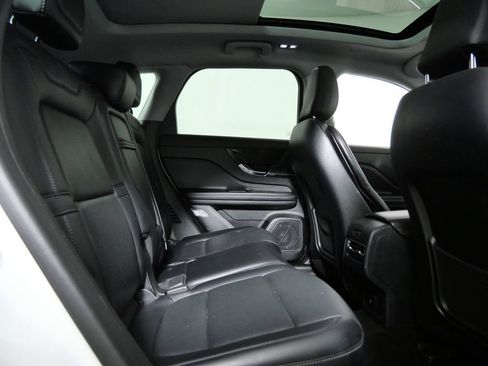Certified 2022 Lincoln Corsair AWD w/ Premium Package image 12