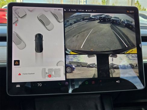 Used 2021 Tesla Model 3 Performance image 21