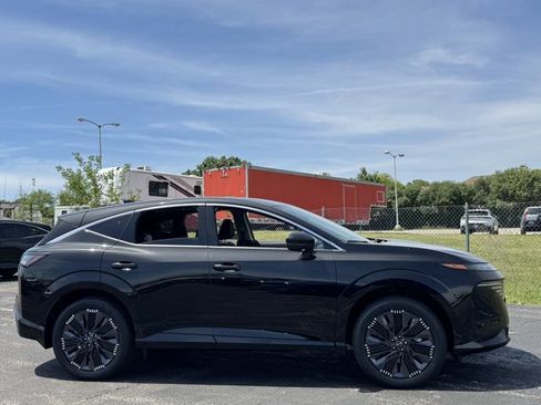 New 2026 Nissan Murano Platinum w/ Cargo Package AWD/4WD image 5
